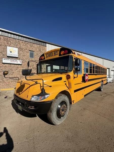 2015 Ic CE - Passenger Bus / Shuttle Bus / SUV