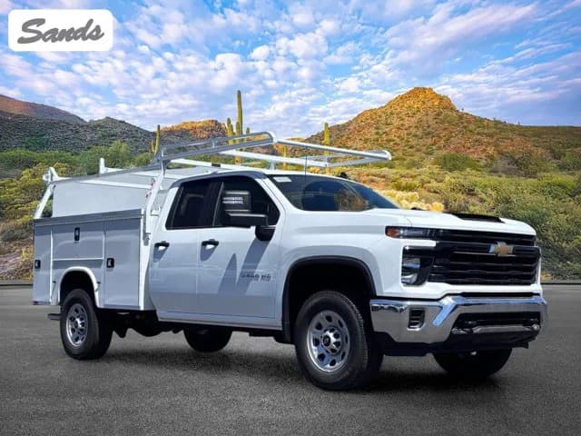 2026 Chevrolet Silverado 3500 - Service