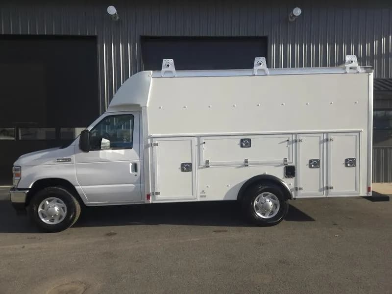 2022 Ford E350 - Vans