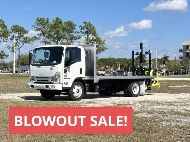 2024 Isuzu NRR - - Flatbed