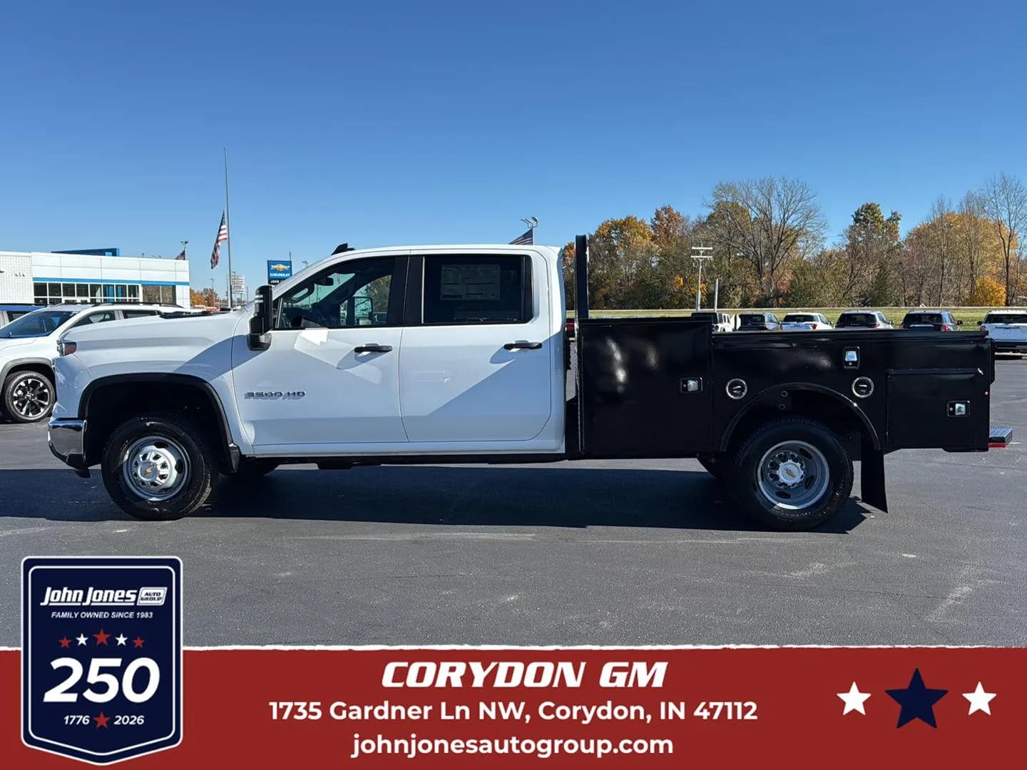 2026 Chevrolet Silverado 3500 Crew Cab - Flatbed