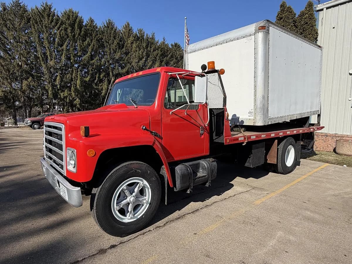 1987 International 1654 - Flatbed