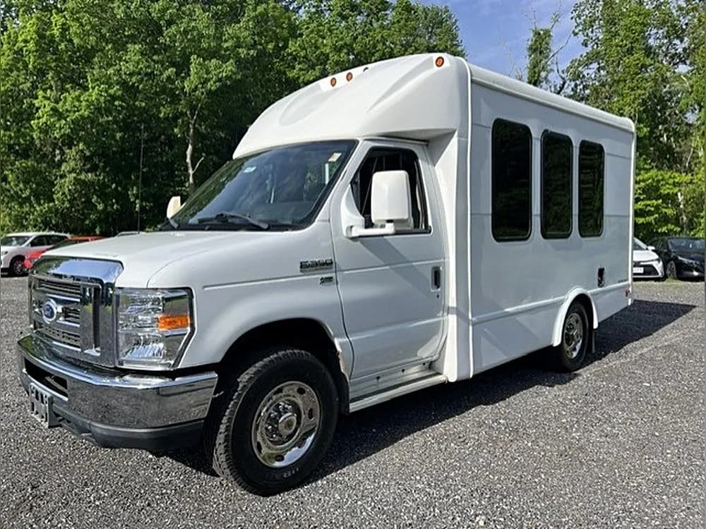 2015 Ford E-350 - Shuttle Bus