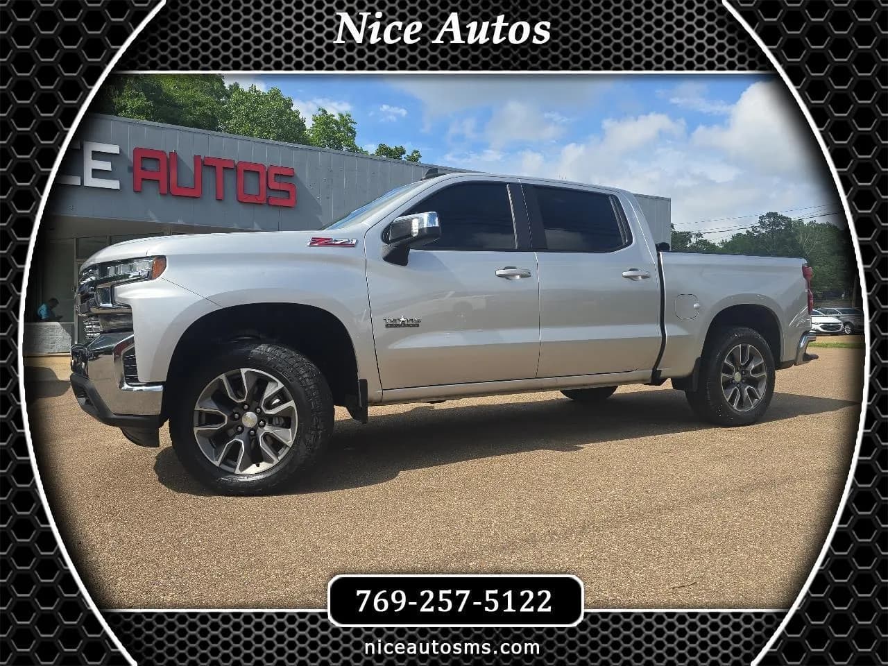 2019 Chevrolet Silverado 1500 LT Z71 Crew Cab - Pickup