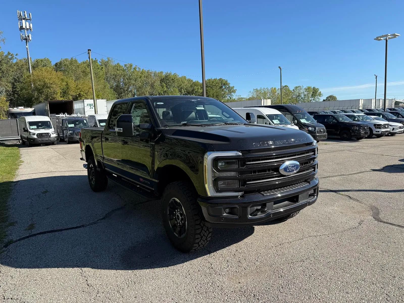 2026 Ford F-350 Crew Cab - Pickup