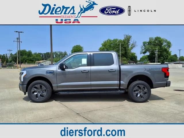 2025 Ford F-150 Lightning Flash - Pickup