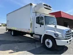 2016 Hino 338 - Refrigerated