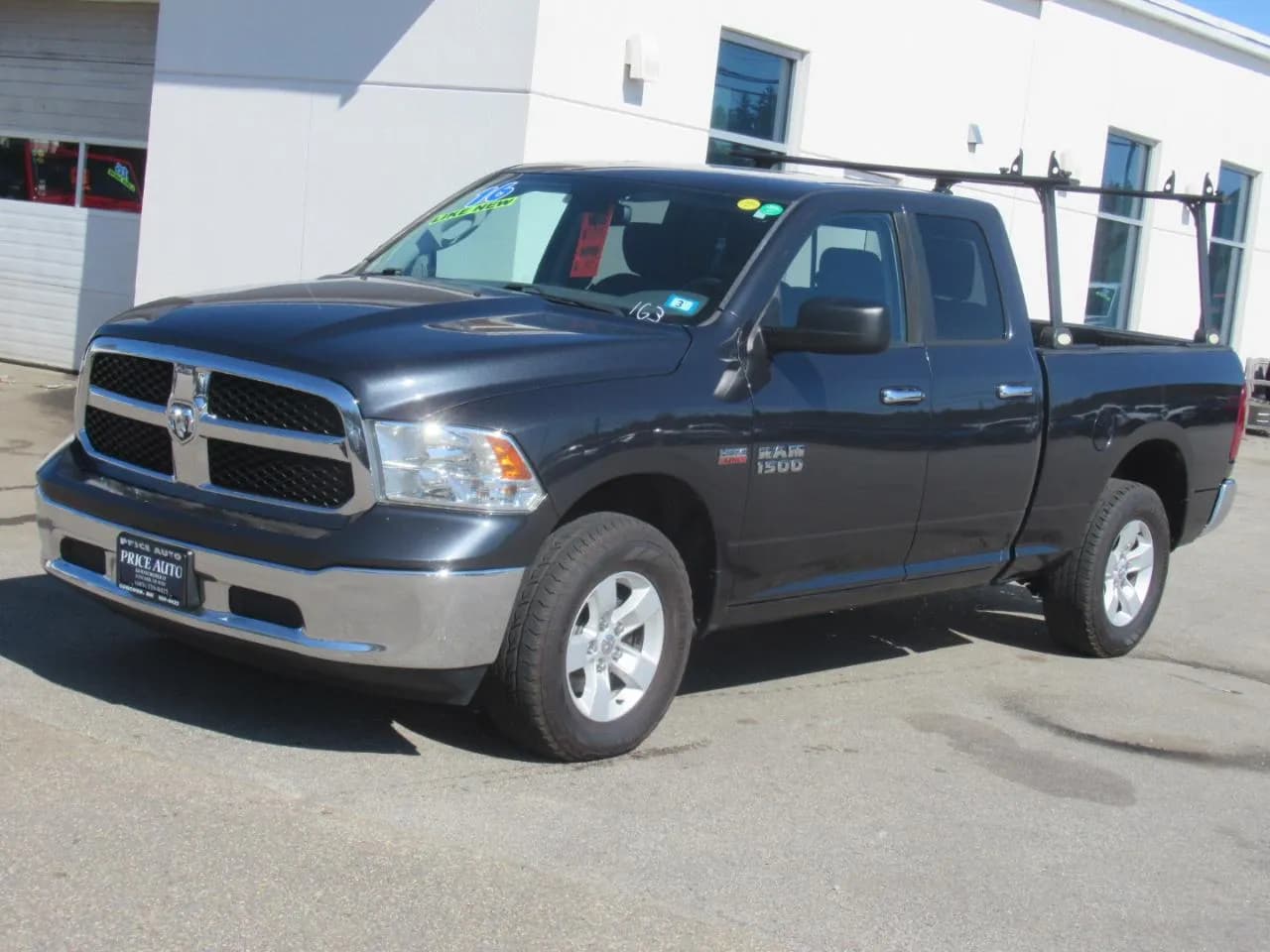2016 Ram 1500 SLT - Pickup
