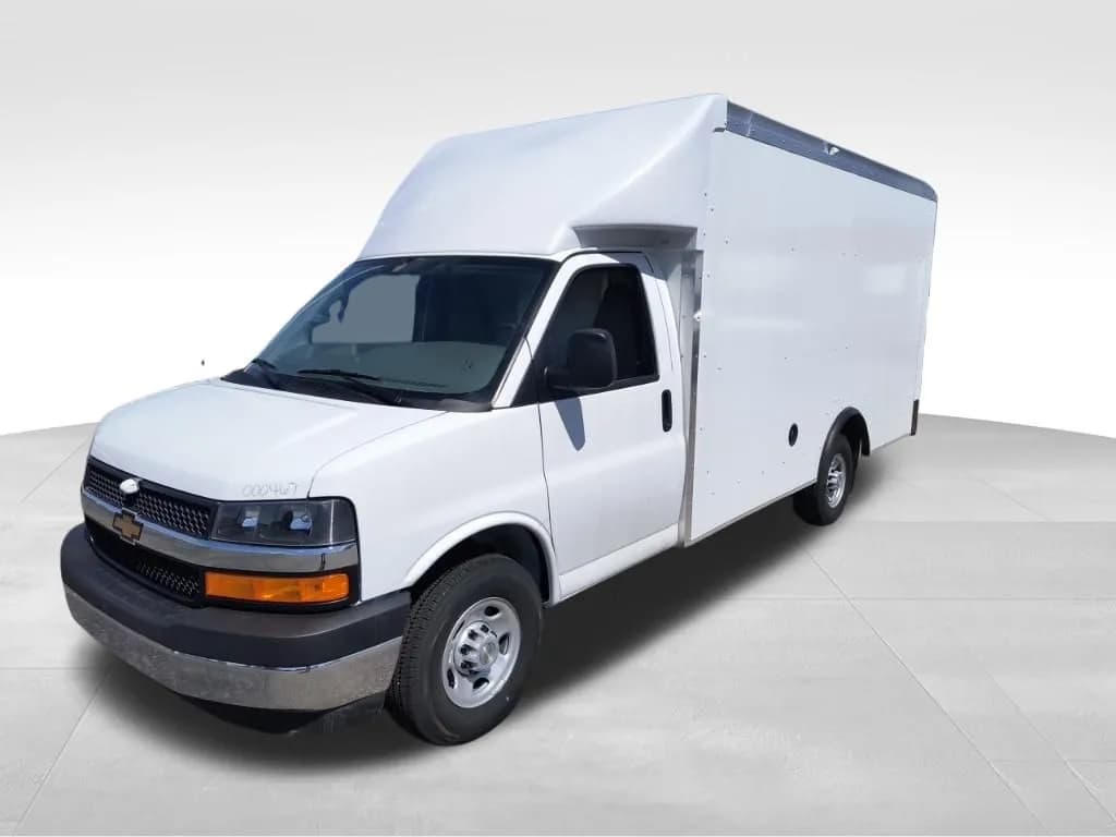 2026 Chevrolet Express 3500 - Box