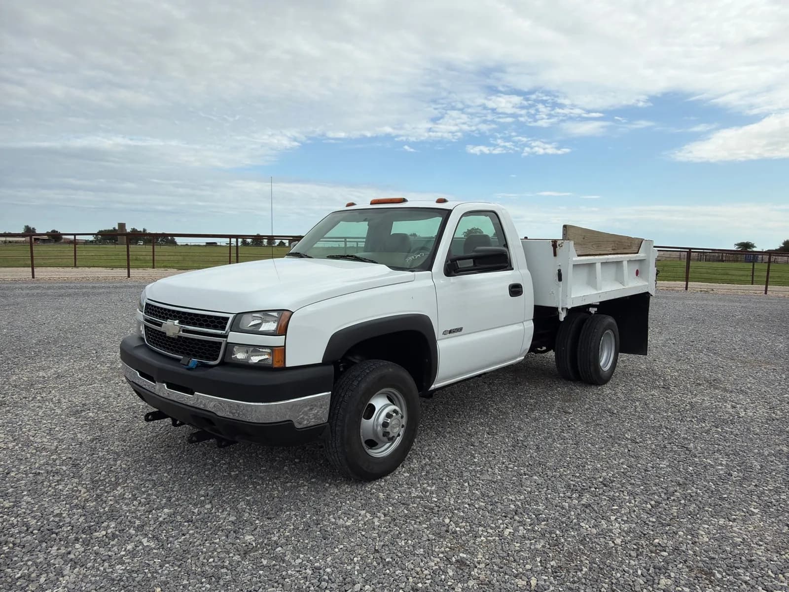 2006 Chevrolet Silverado 3500 - Pickup