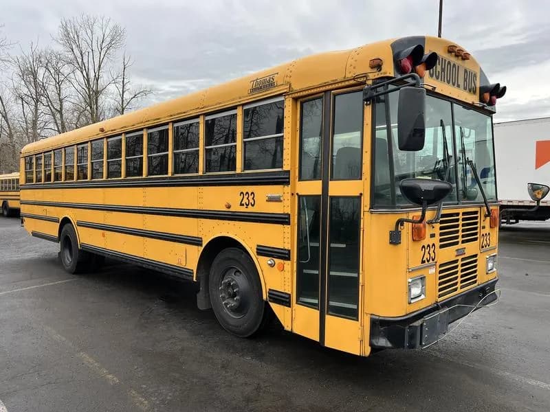 2007 Thomas Built MVP FE - Passenger Bus / Shuttle Bus / SUV