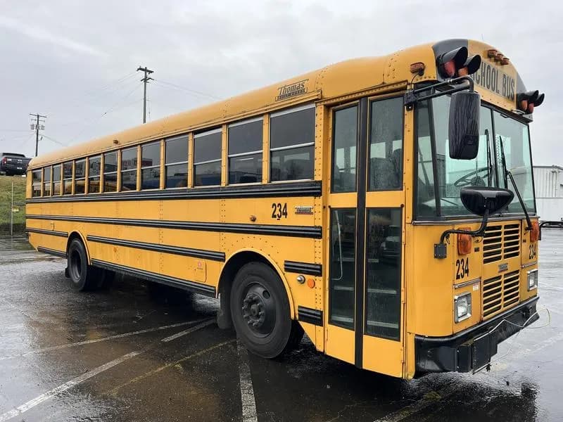 2007 Thomas Built MVP-EF - Passenger Bus / Shuttle Bus / SUV