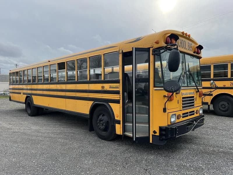 2003 Blue Bird TC FE - Passenger Bus / Shuttle Bus / SUV