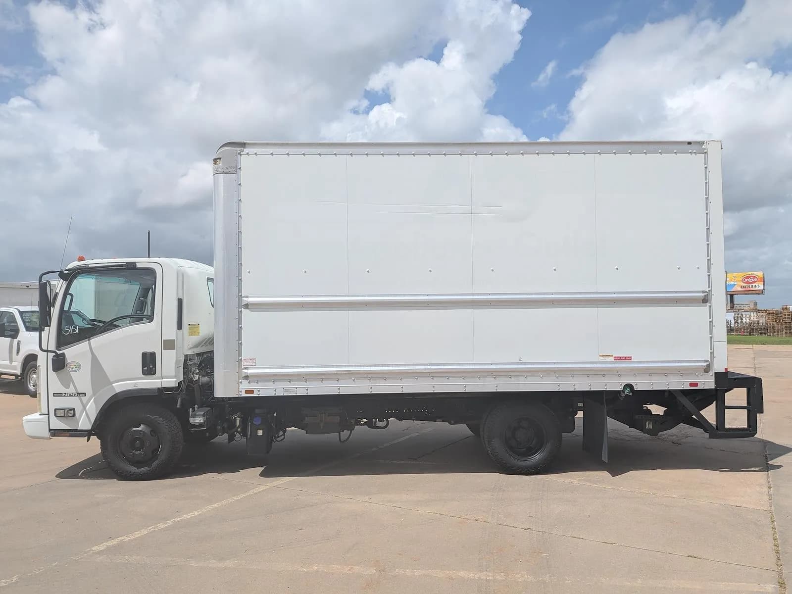 2015 Isuzu NPR-HD - Chassis