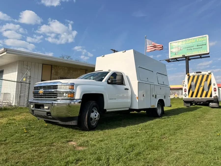 2015 Chevrolet Silverado 3500HD - Service