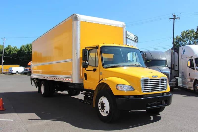 2019 Freightliner M2 106