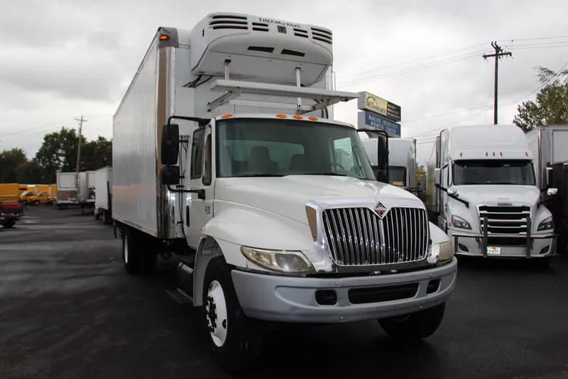 2006 International Durastar 4300