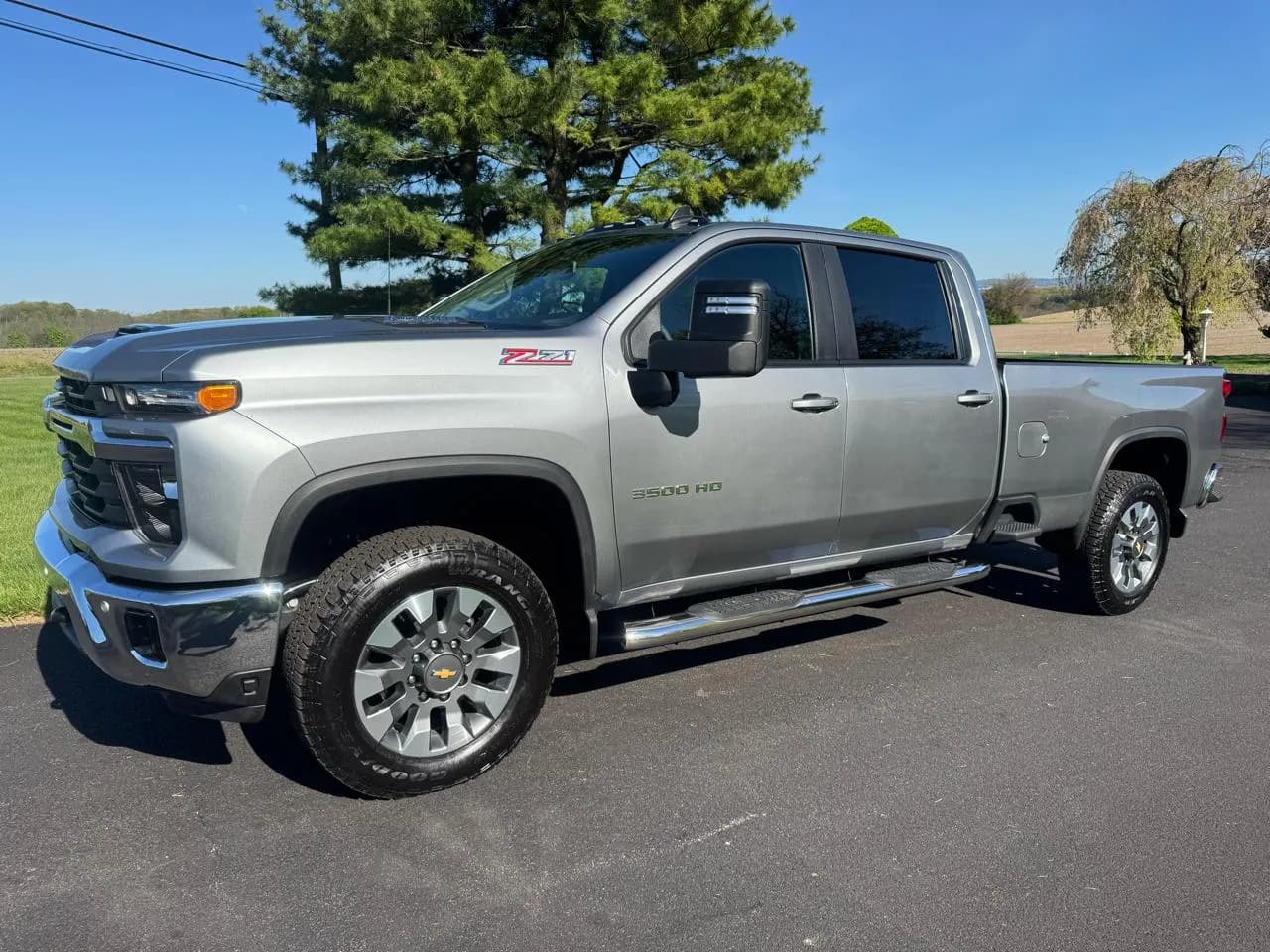 2025 Chevrolet Silverado 3500HD - Pickup