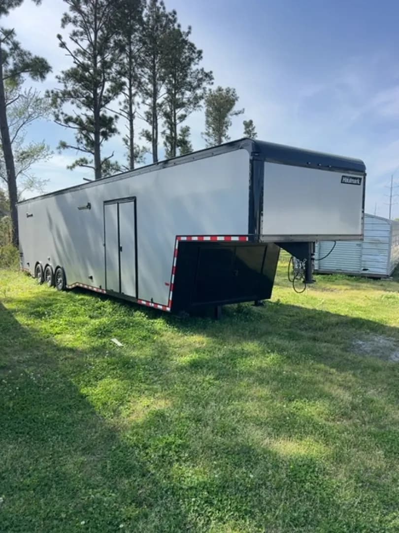 2025 - Car Hauler Trucks