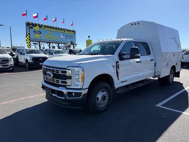 2026 Ford F-350 Crew Cab - Service