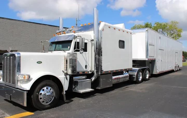 2008 - Car Hauler Trucks