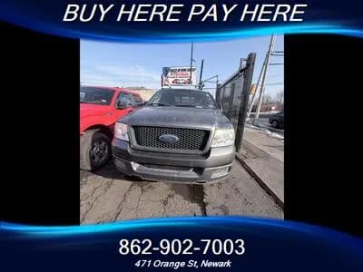 2005 Ford F-150 XL 4dr SuperCab XL - Pickup