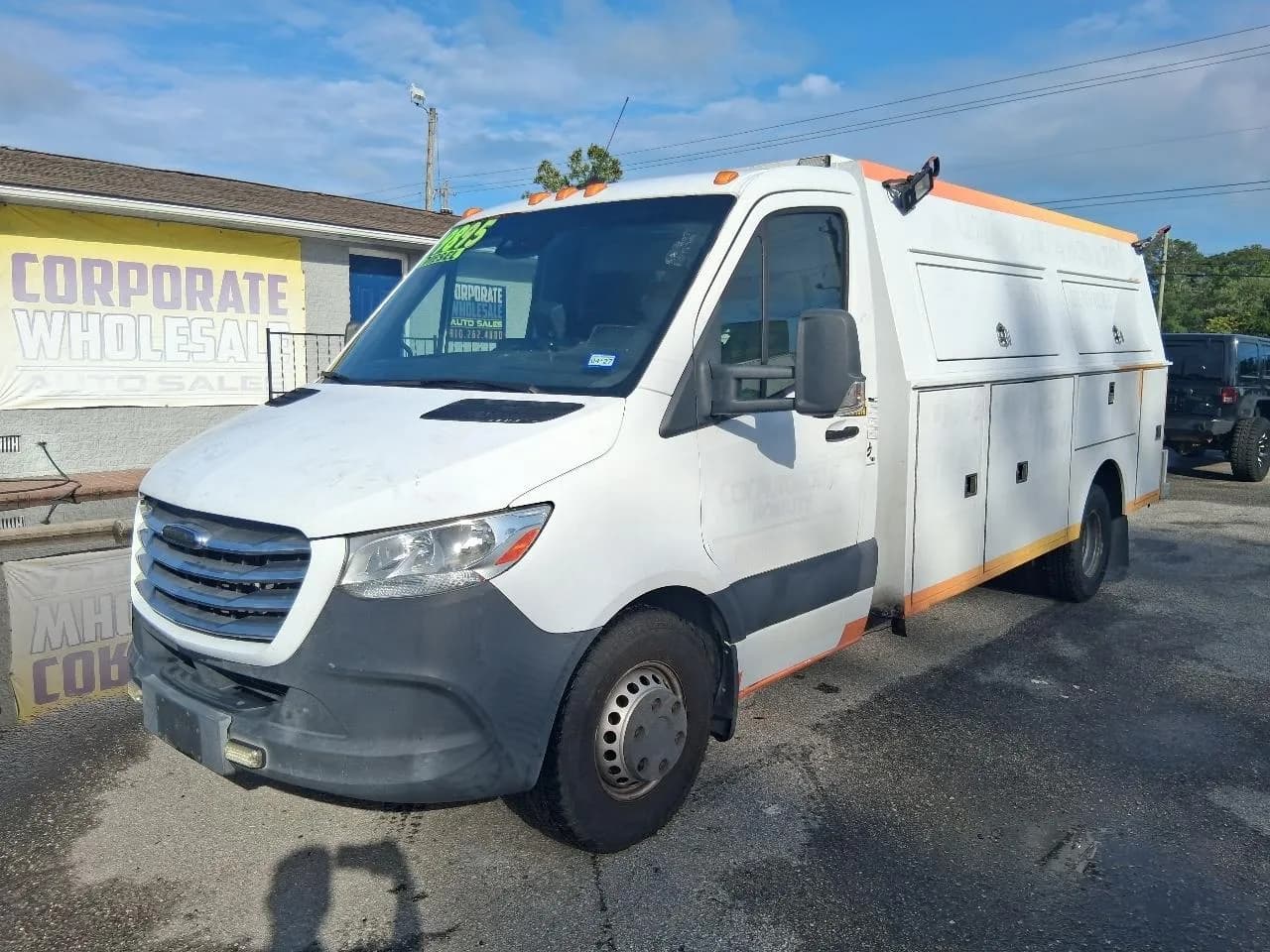 2019 Freightliner Sprinter 3500 170-in WB - Vans