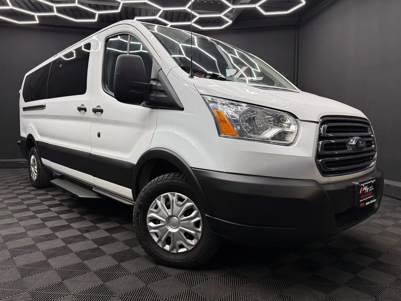 2019 Ford Transit-350 - Vans