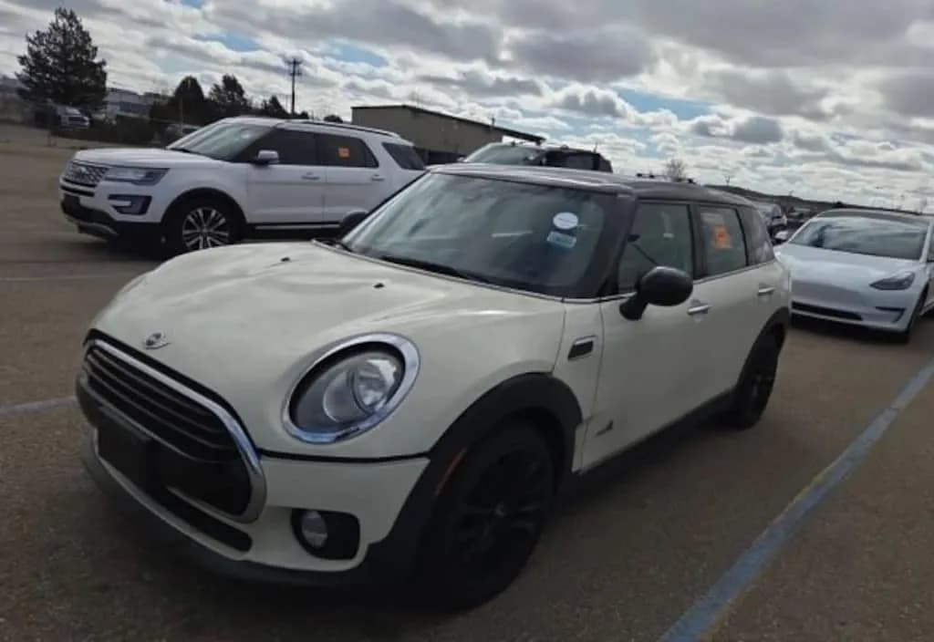 2017 MINIClubman