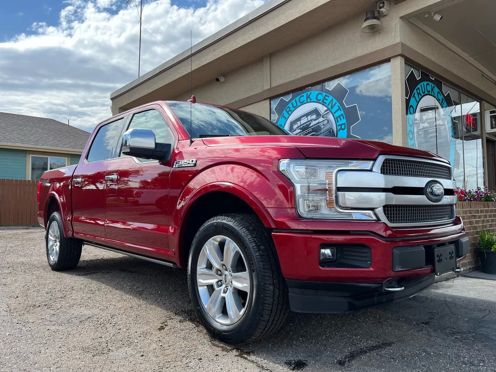 2018 Ford F-150 Platinum - Pickup