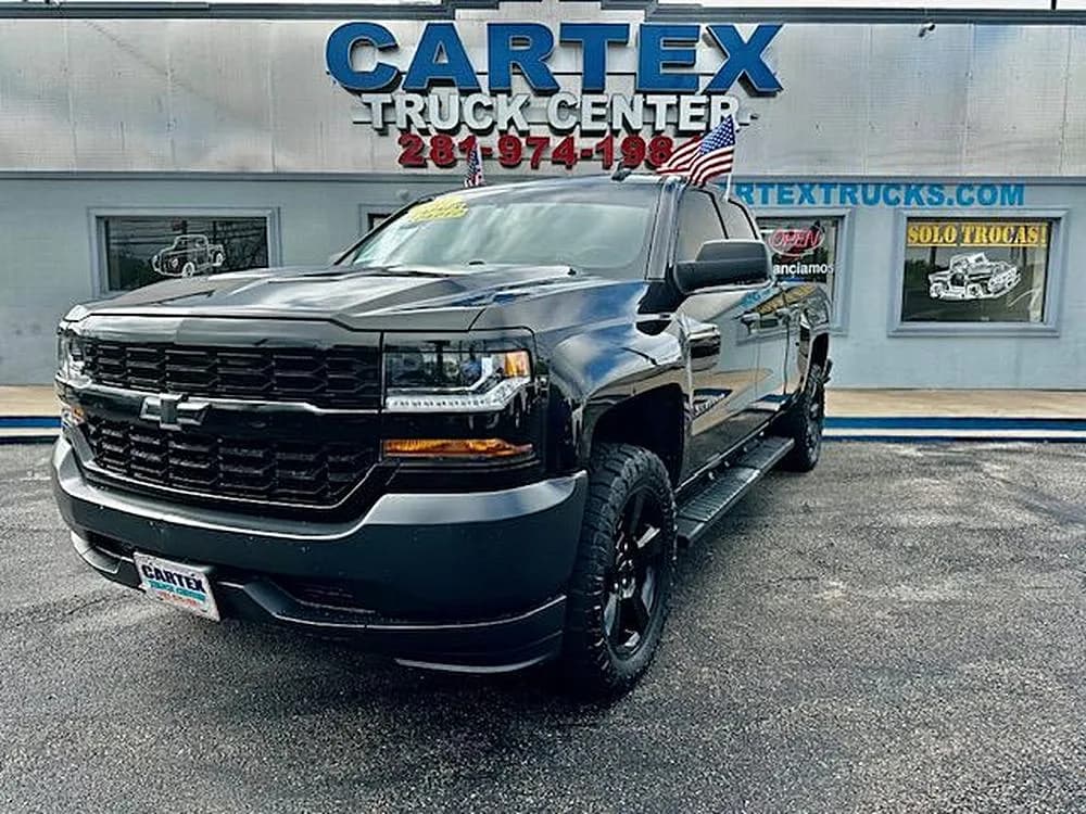 2017 Chevrolet SILVERADO 1500 - Pickup