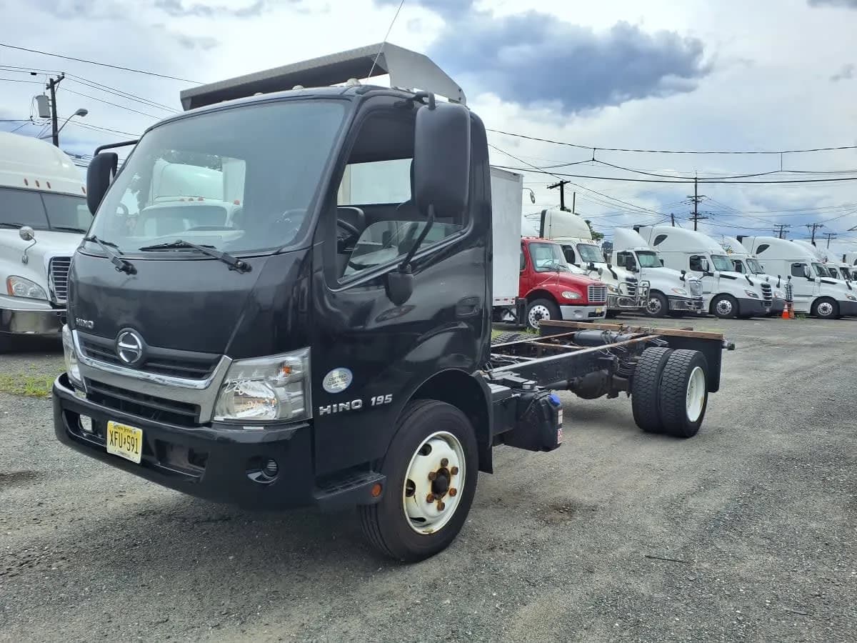 2020 Hino 195 - Chassis