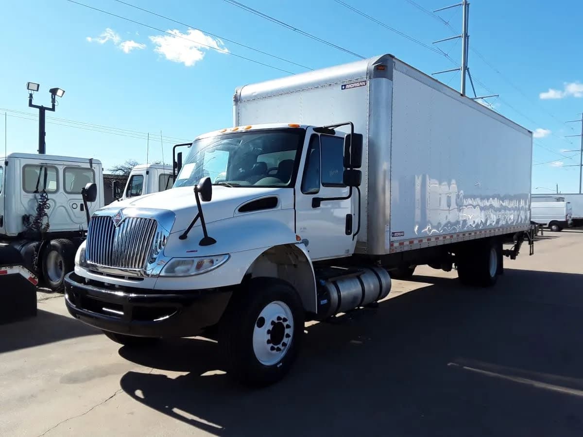 2019 Freightliner M2 106 - Chassis