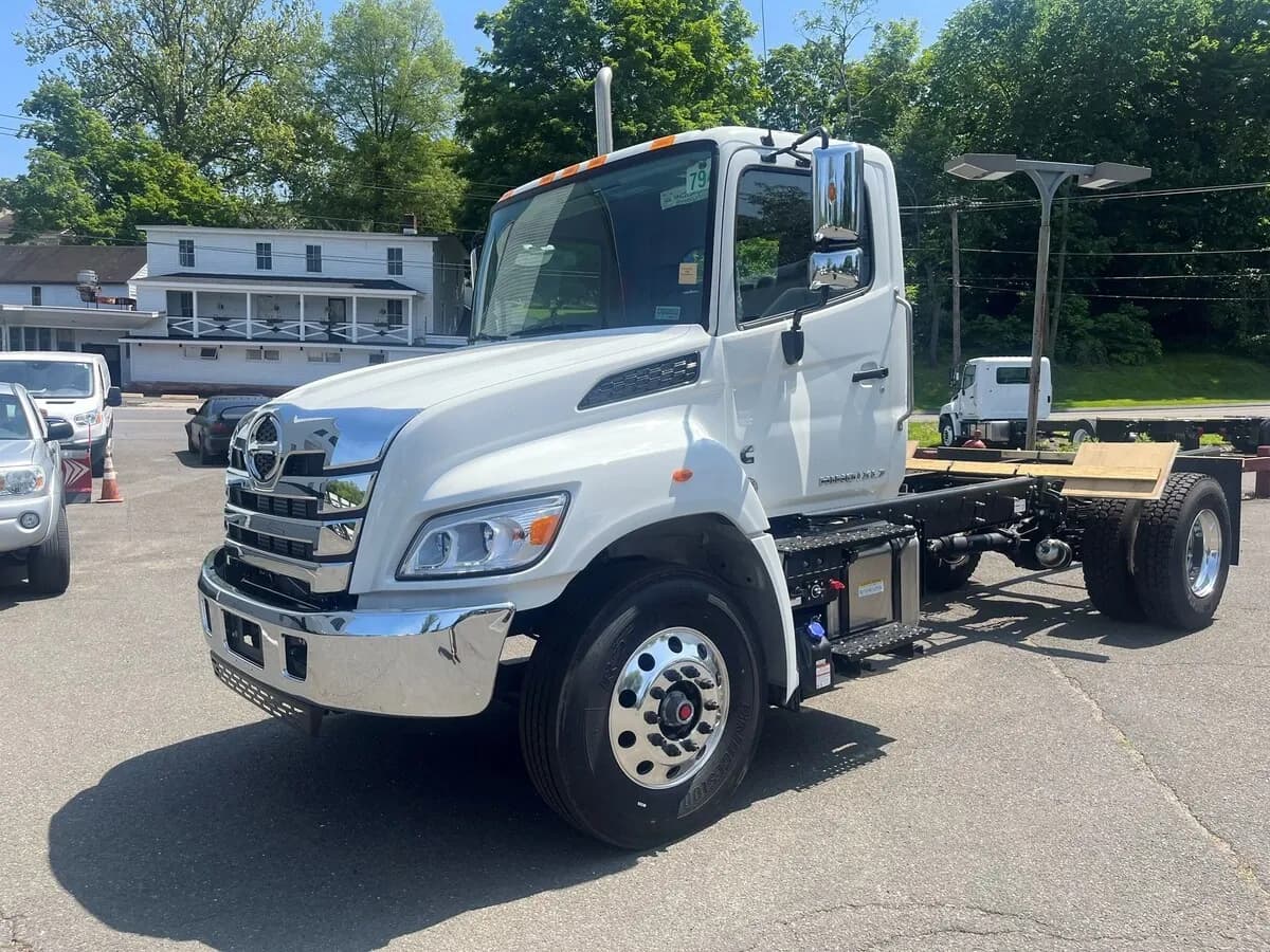 2026 Hino L7