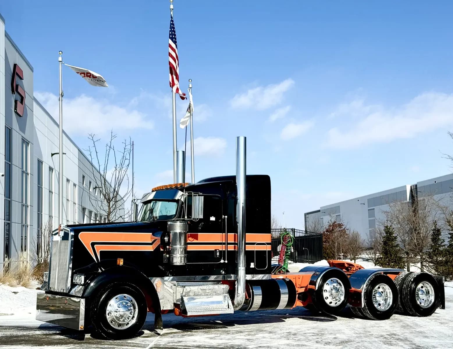 2018 Kenworth W900 - Sleeper