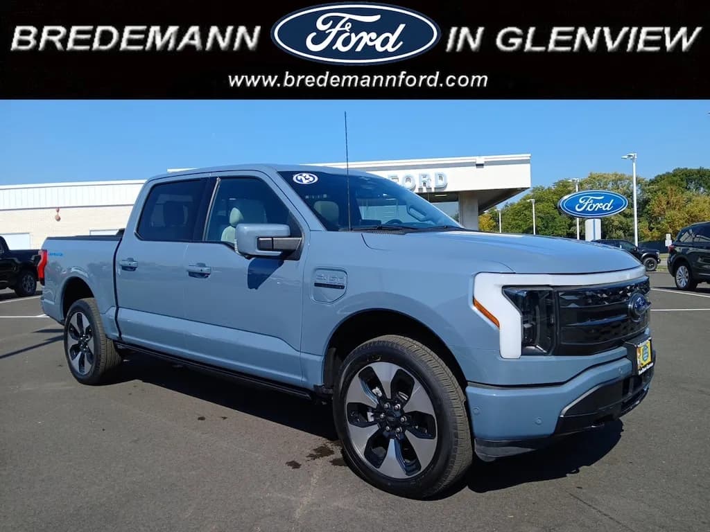 2023 Ford F-150 Lightning - Pickup