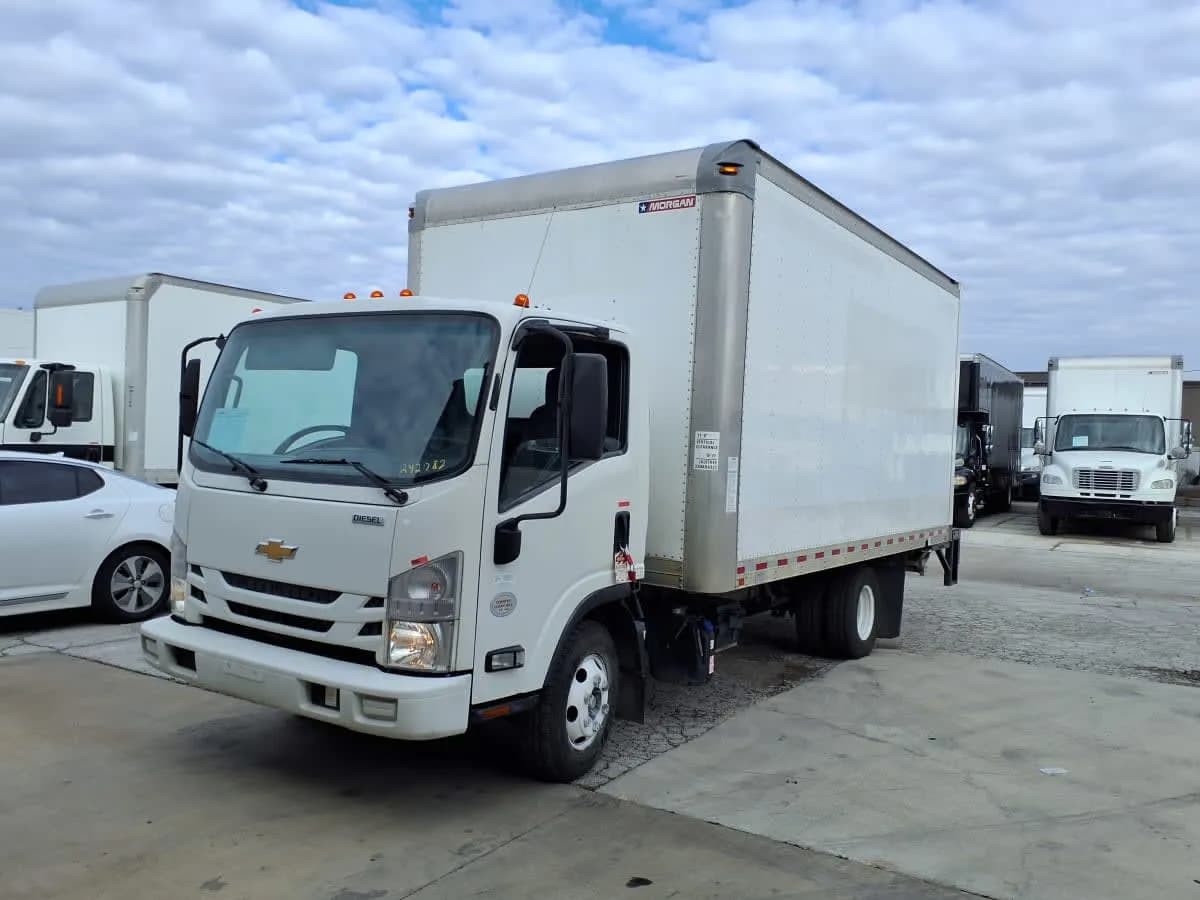 2019 Freightliner M2 106 - Flatbed