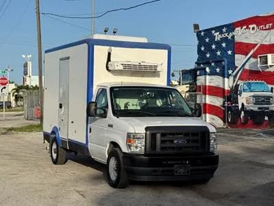 2023 Ford E-350 - Refrigerated