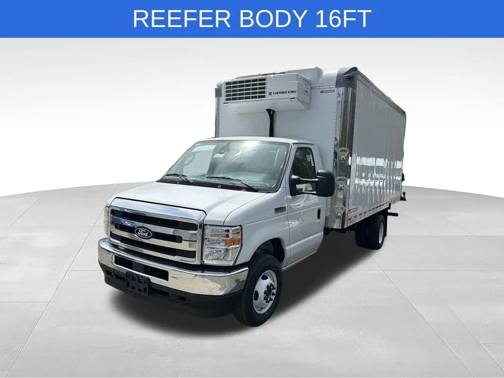 2026 Ford E-450SD - Refrigerated