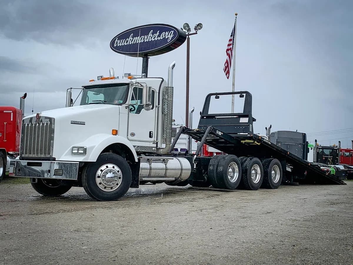 2013 Kenworth T800 - Tow