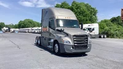 2024 Freightliner Cascadia - Sleeper