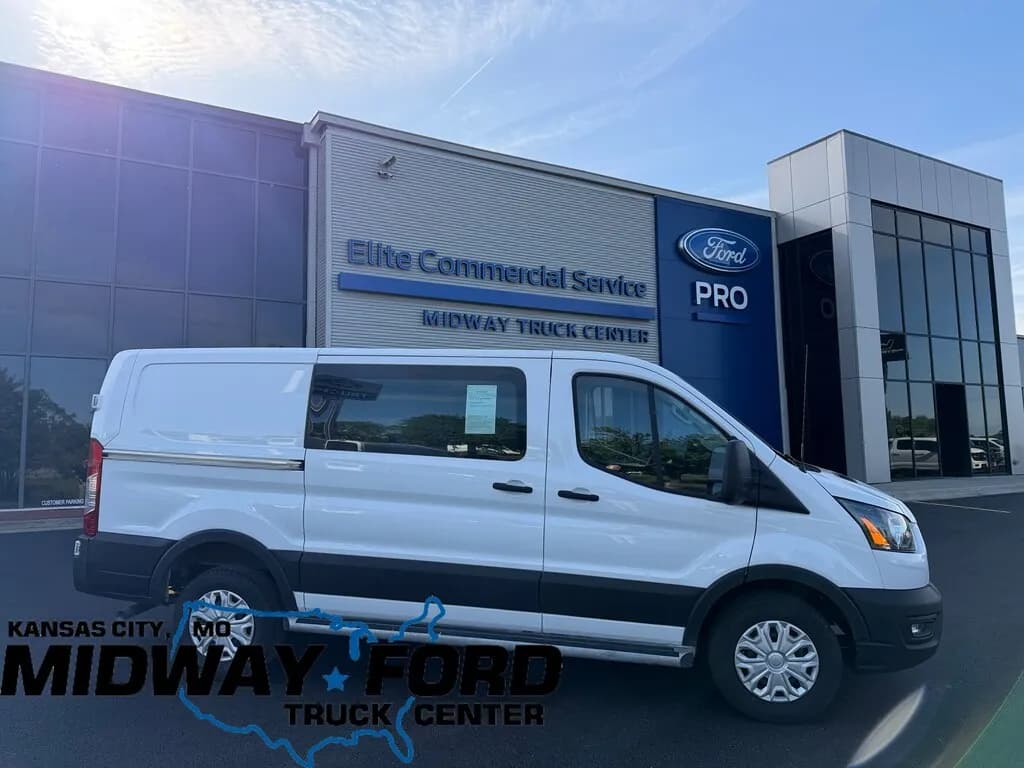 2024 Ford Transit-250 - Vans