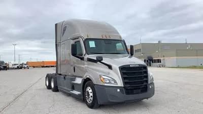 2024 Freightliner Cascadia - Sleeper