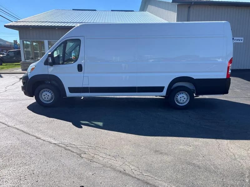 2026 Ram ProMaster - Vans