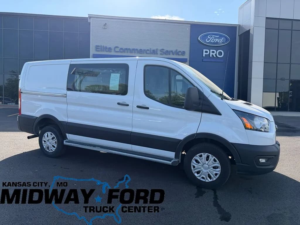 2024 Ford Transit-250 - Vans