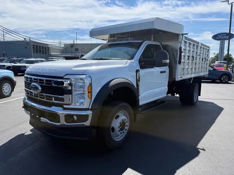 2025 Ford F-550SD
