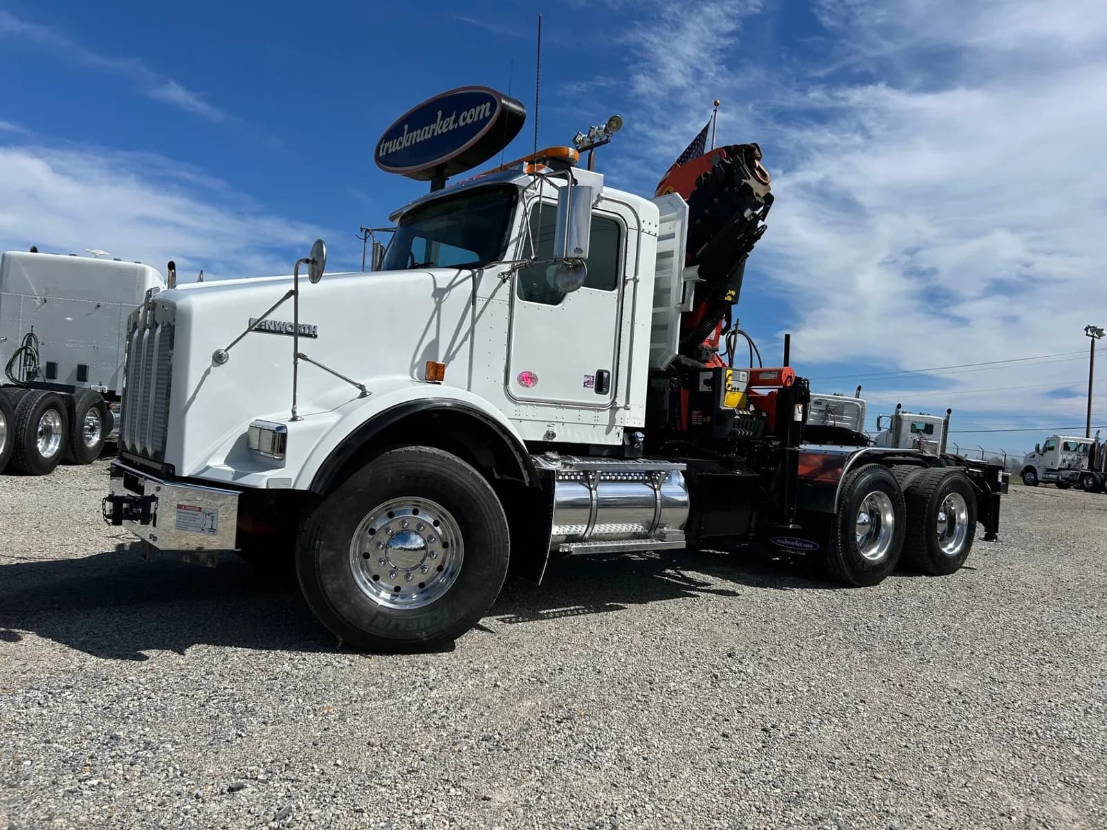 2016 Kenworth T800 - Day Cab