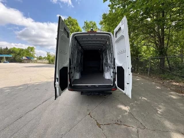 2025 Mercedes-Benz Sprinter 2500 - Vans