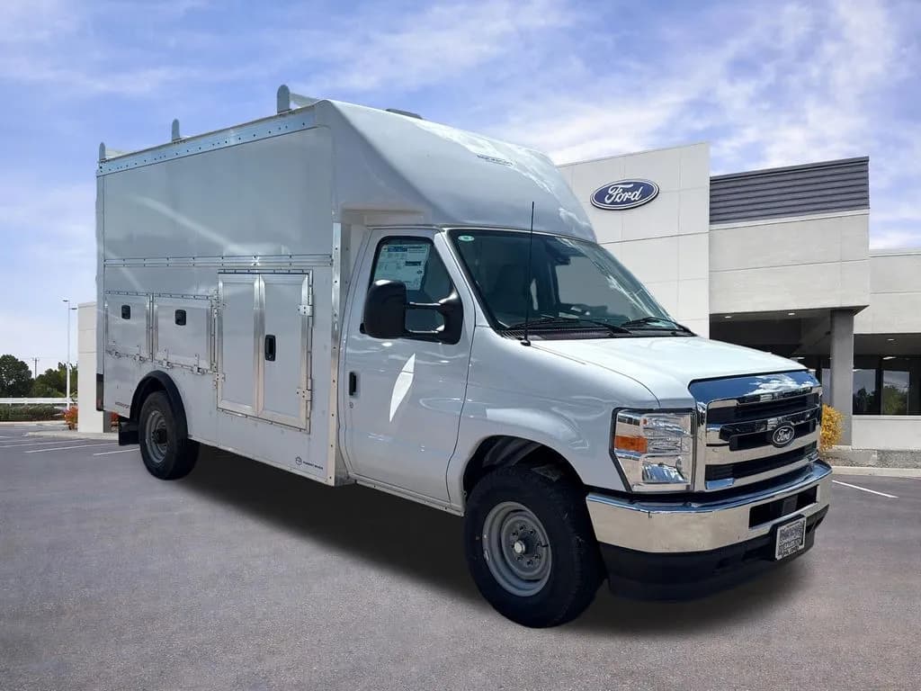 2026 Ford E-350 - Box