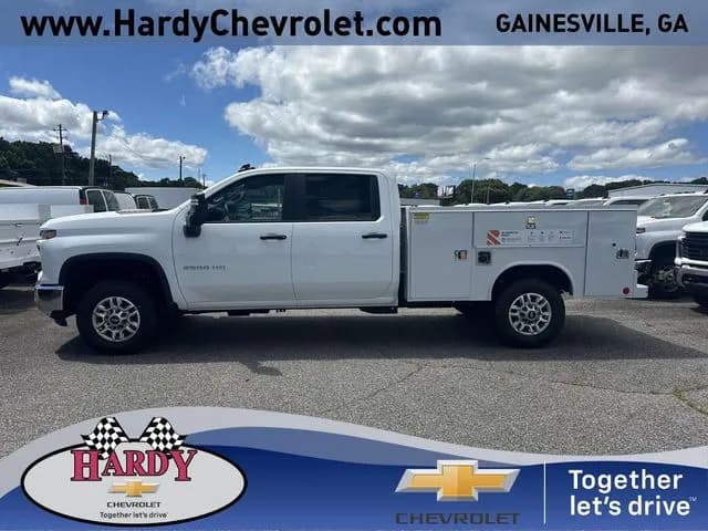 2026 Chevrolet Silverado 2500 Crew Cab - Service